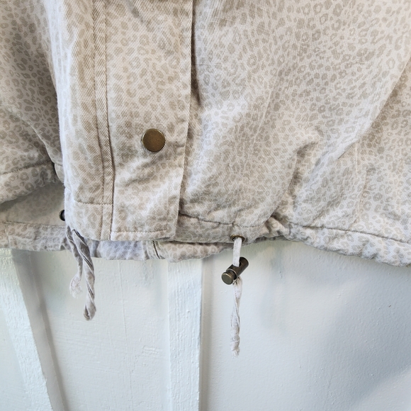 Rails Collins Linen Blend Utility Jacket White Mini Cheetah Print Size Small - Picture 7 of 16